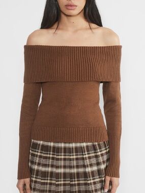 Sunday Best Topaz Off-Shoulder Sweater in Cognac Brown